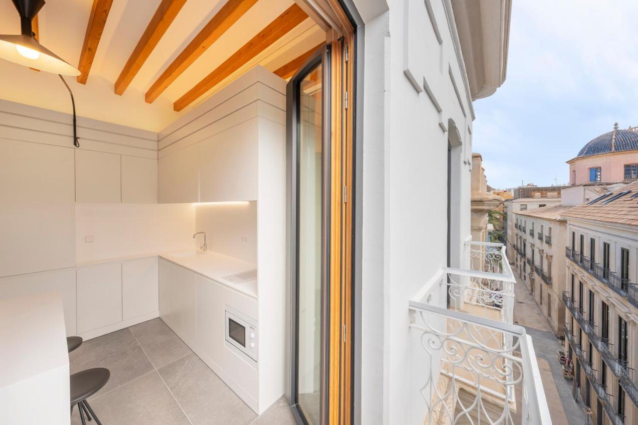Tandem Portico Alicante Suites المظهر الخارجي الصورة